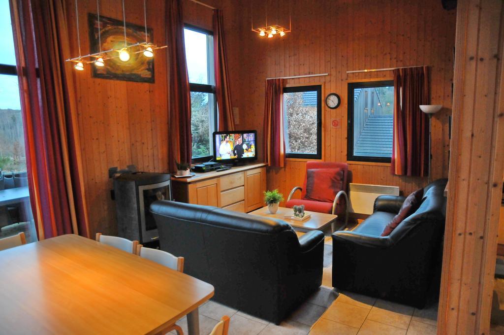 ホッファライズ Jardins De Ourthe 16ヴィラ 部屋 写真