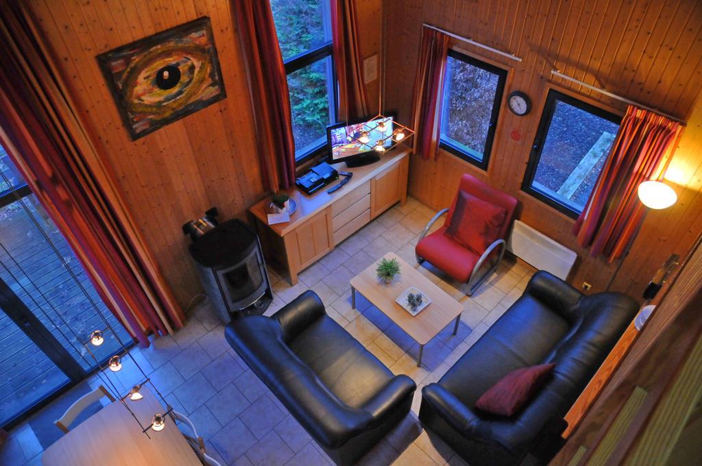 ホッファライズ Jardins De Ourthe 16ヴィラ 部屋 写真